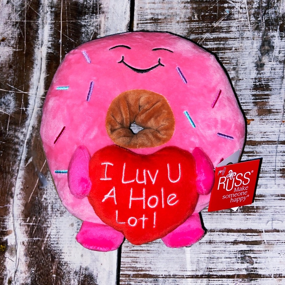 Russ Donut Plush "I Luv U A Hole Lot!" 2021 VD
